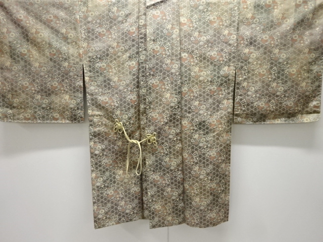 未使用品　籠目に草花模様織出しお召し道中着